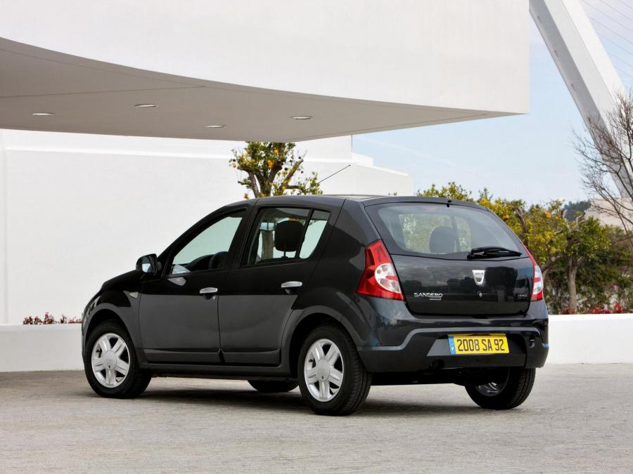  Dacia Sandero 2008 года  (фото 10 из 52)